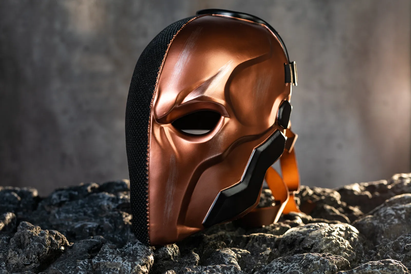 Xcoser Deathstroke Maske Goldene Aktualisierter Halloween-Cosplay für Erwachsene